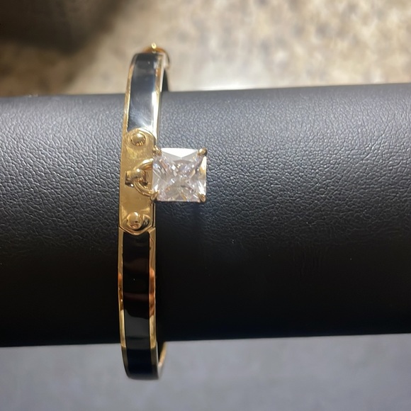 Juicy Couture Bracelets - Picture 4 of 5